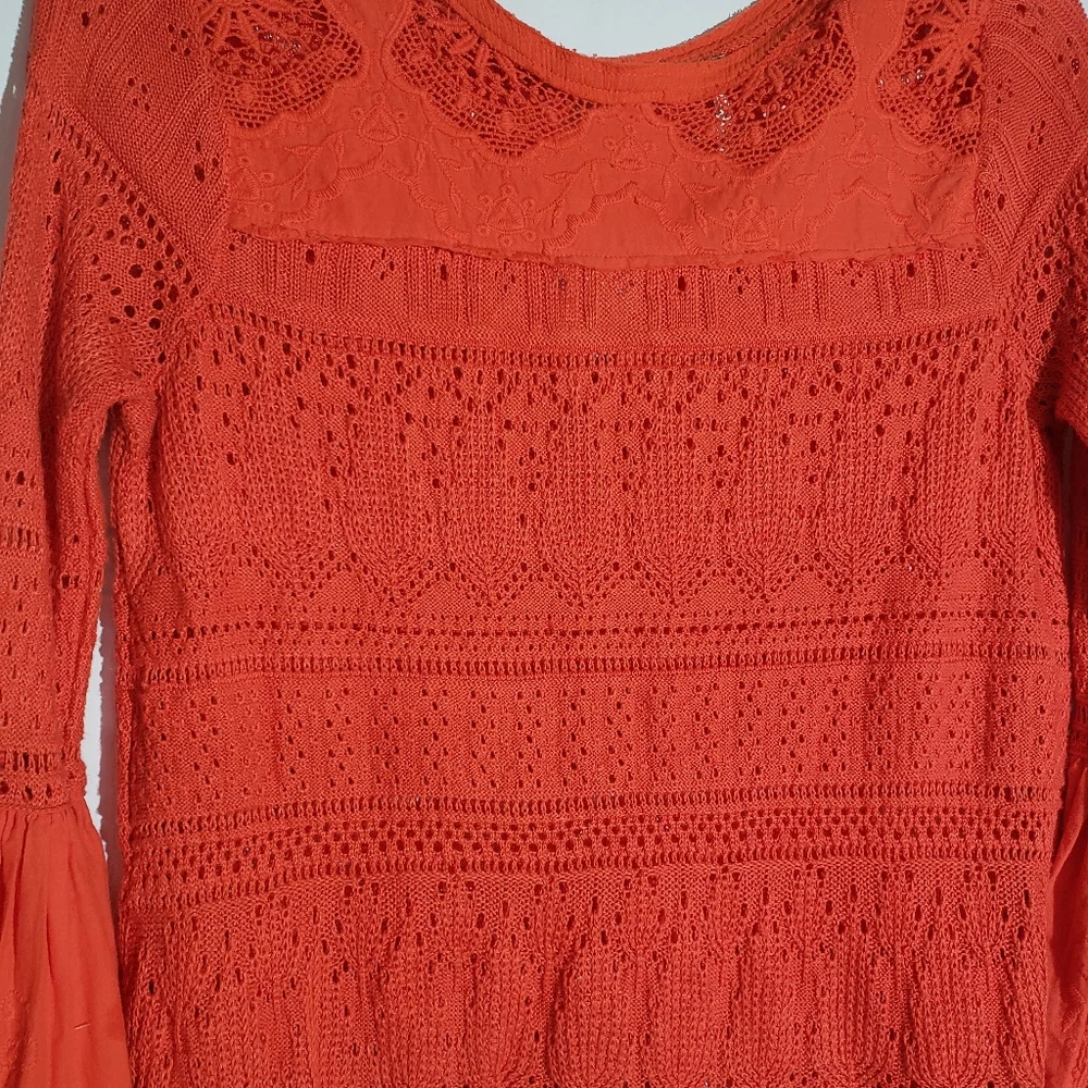 🦊 Free people once upon a time crochet knit bell sleeve top - Picture 5 of 14